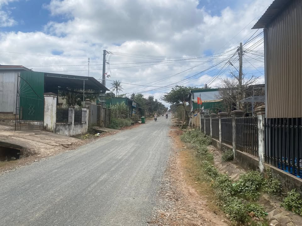 Đất thổ cư 100% tại Phú Xuân, 968m² giá 3.9 tỷ - Thích hợp kinh doanh