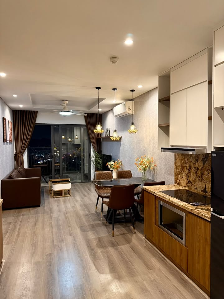 Căn hộ Bim 30 tầng Hạ Long 67m² giá 2.x tỷ - View đẹp, sẵn sàng vào ở!