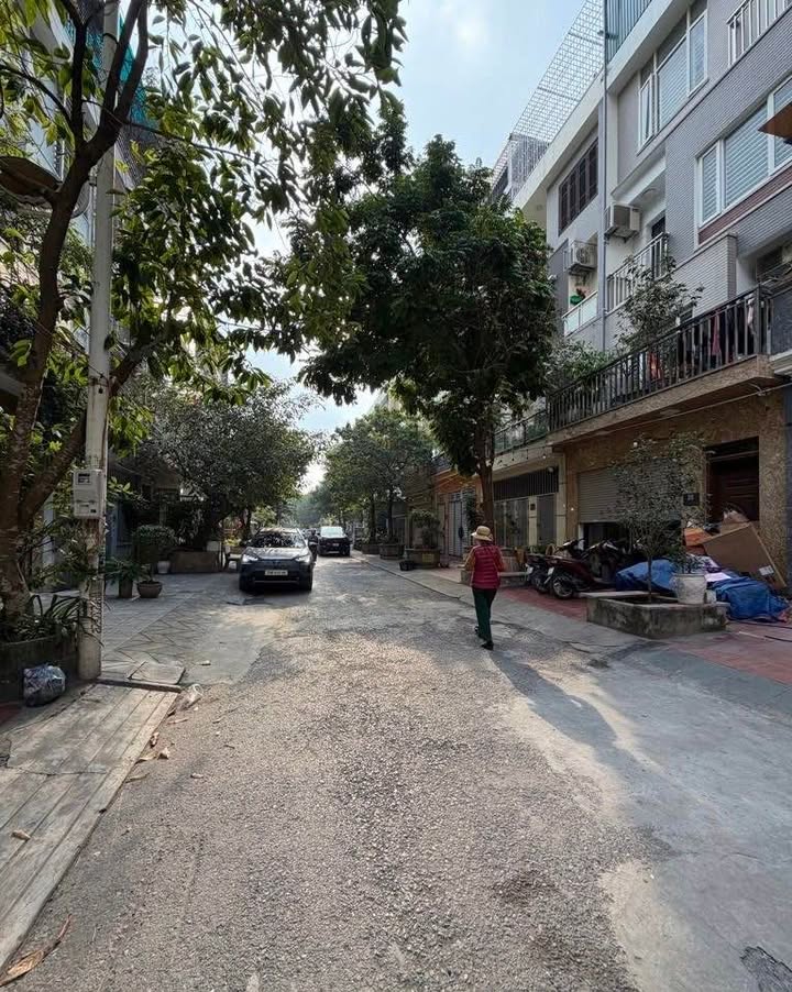 Nhà Phân Lô Phạm Tuấn Tài, Cầu Giấy 30m² giá 11 tỷ - Thiết kế hiện đại, ô tô vào nhà!