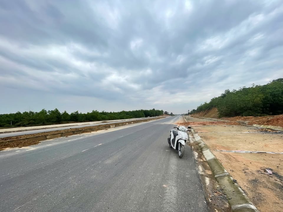 Đất vườn mặt tiền Hùng Vương nối dài 830m² - Tiềm năng sinh lời cao!