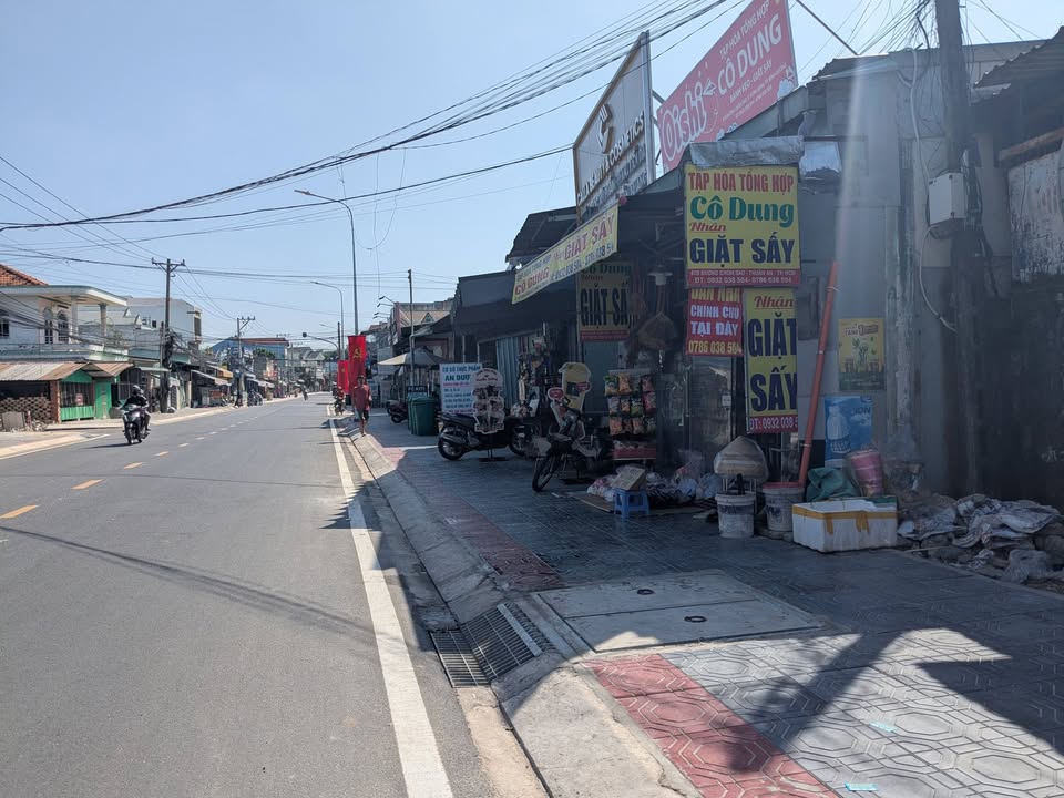 Nhà mặt tiền đường Chòm Sao, Hưng Định 152m² giá 6 tỷ - Kinh doanh sầm uất!