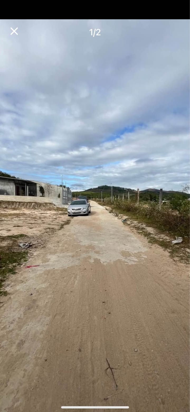 Đất thổ cư 175m² tại thôn Konjodreh, xã Đắk Blà, giá chỉ 2xx triệu - Đường ô tô vào tận nơi!