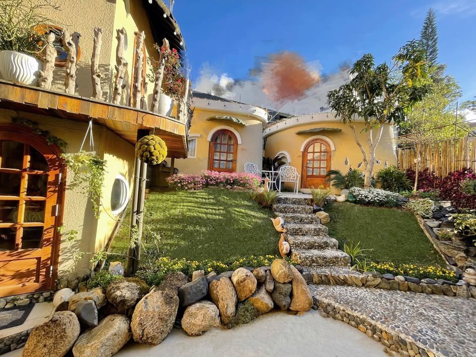 Bán homestay mặt tiền đường chính Phường Xuân Hương Đà Lạt 320m² - Kinh doanh sinh lời ngay!