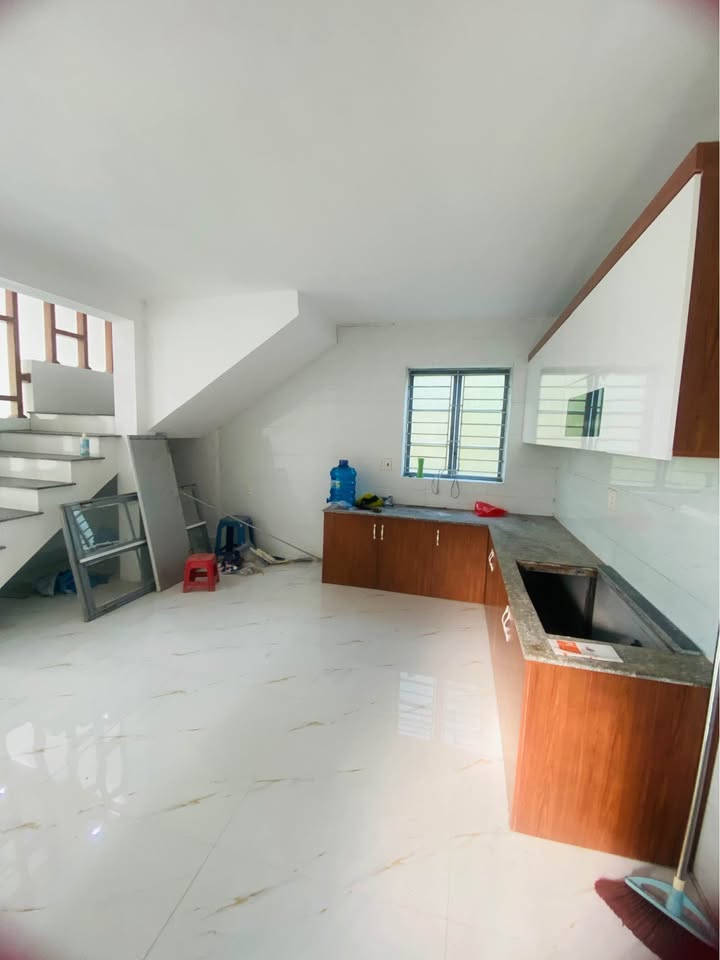 Nhà 2 tầng tại Tổ 18, Phường An Tường, 194m² - Giá tốt, đầy đủ tiện ích!