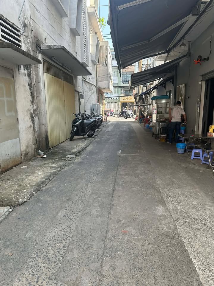 Đất nền Lê Quang Định, Bình Thạnh 130m² giá 13 tỷ - Vị trí đắc địa, cơ hội đầu tư hiếm có!