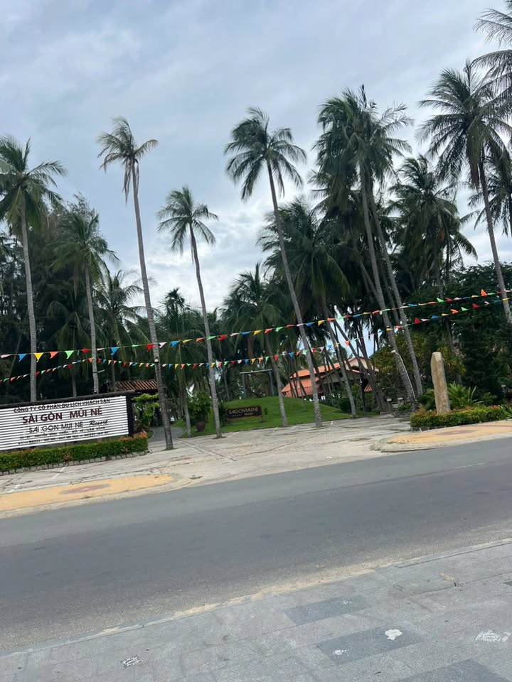 Đất thổ cư Hàm Tiến 550m² giá 4.9 tỷ - Vị trí đắc địa gần resort