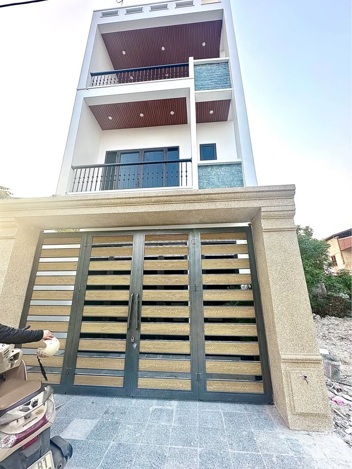 Nhà đẹp Ninh Sơn 77m² giá 4.2 tỷ - Phù hợp gia đình nhiều thế hệ!