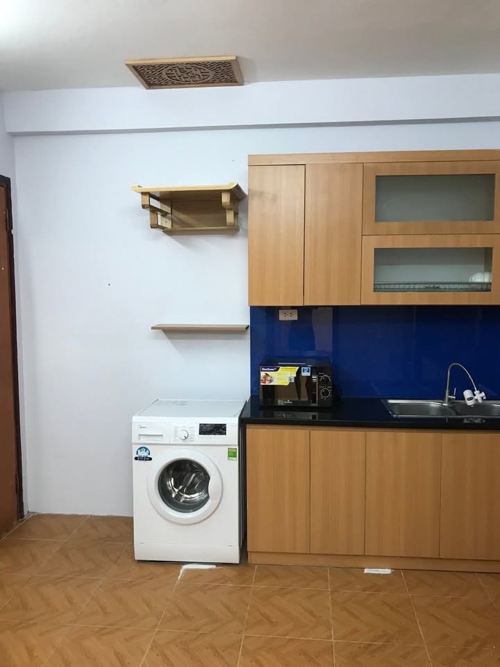 Căn hộ cho thuê tại 42 Thịnh Liệt, Hoàng Mai 60m² - Nội thất thật 100%!