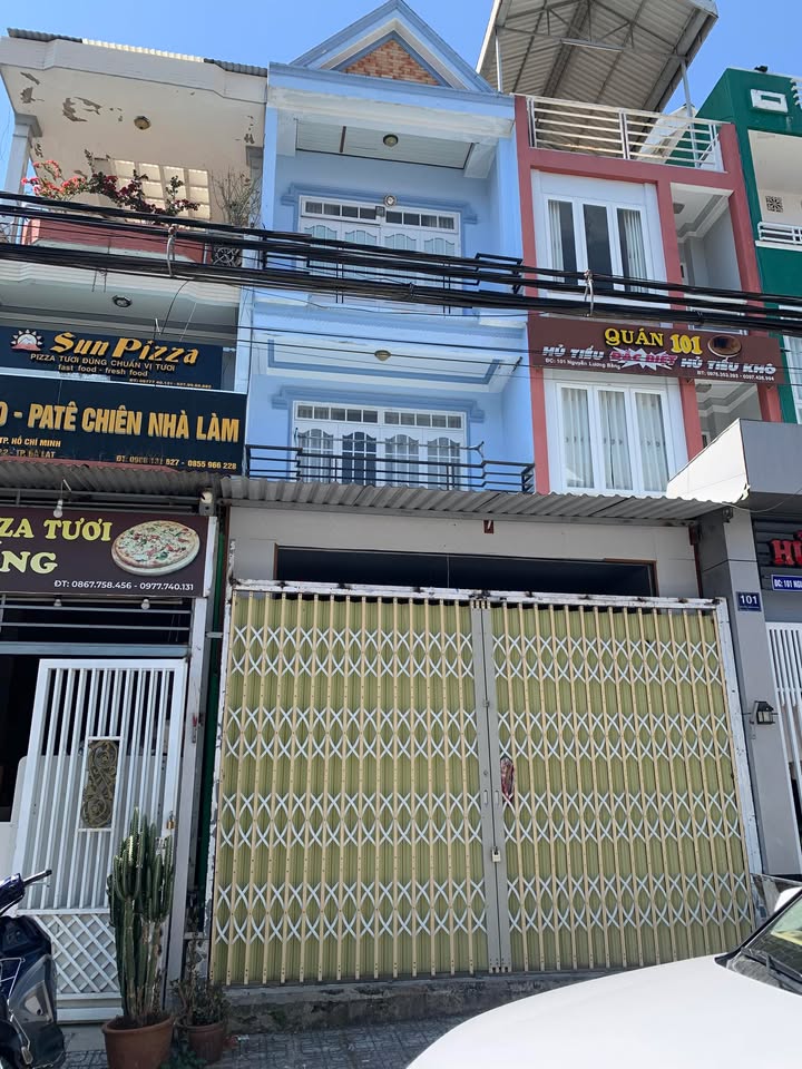 Cho thuê nhà nguyên căn mặt tiền phố Nguyễn Lương Bằng, Đà Lạt - Kinh doanh đa ngành nghề!