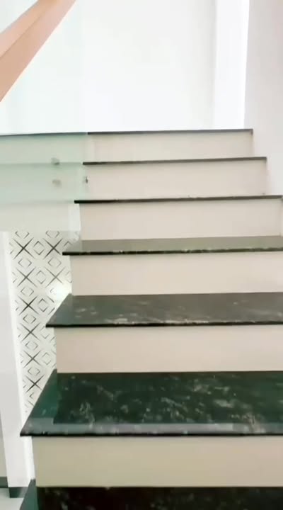 Bán nhà mặt tiền đường Tăng Bạt Hổ, Rạch Giá, 96m² - Tặng nội thất full tầng trệt!