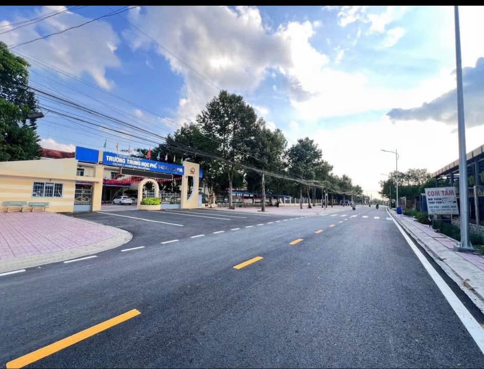 Đất mặt tiền Nguyễn Văn Dương, Thị trấn Đức Hòa 550m² giá 6.1 tỷ - Đầu tư sinh lời ngay!