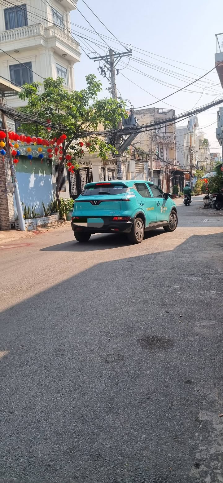 Nhà mặt tiền hẻm 8m Lâm Thị Hố Quận 12, 44m² giá 4 tỷ - Sẵn sàng ở ngay!