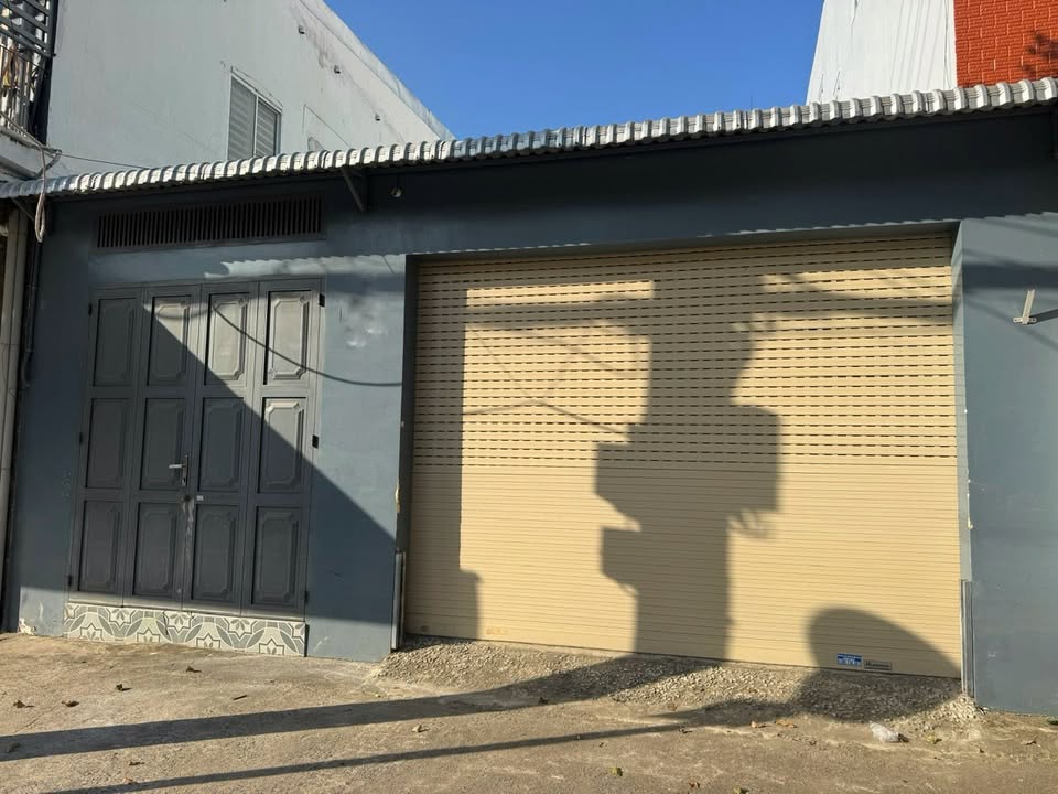 Nhà cấp 4 cho thuê tại đường 23/10, Nha Trang, 120m² - Mặt tiền kinh doanh lý tưởng!