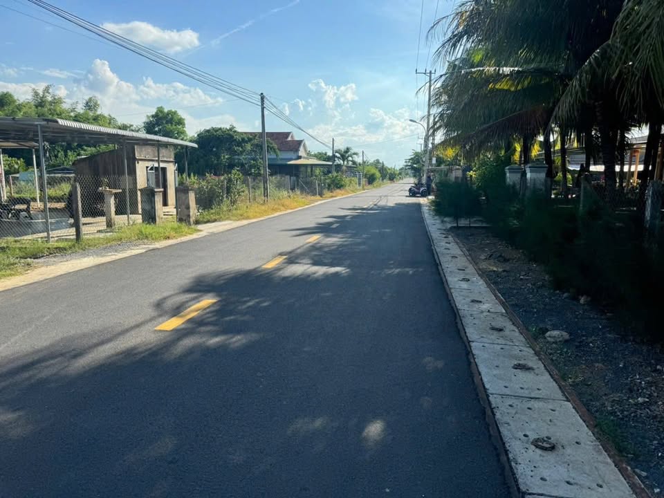 Đất nền Lạc Bình, Ninh Hòa 251m² giá 1.55 tỷ - Vị trí đắc địa, cơ hội đầu tư tốt!