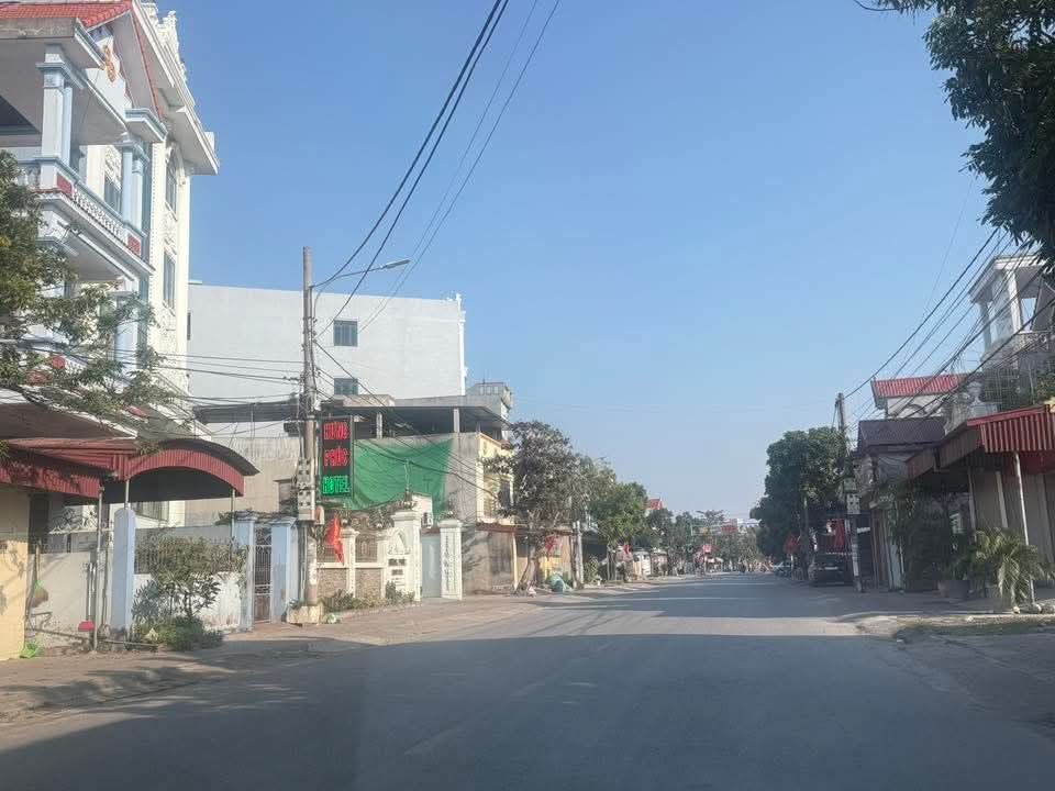 Lô đất mặt đường Quốc lộ 37 Đông Thái 100m² giá 4 tỷ - Vị trí kinh doanh đắc địa!