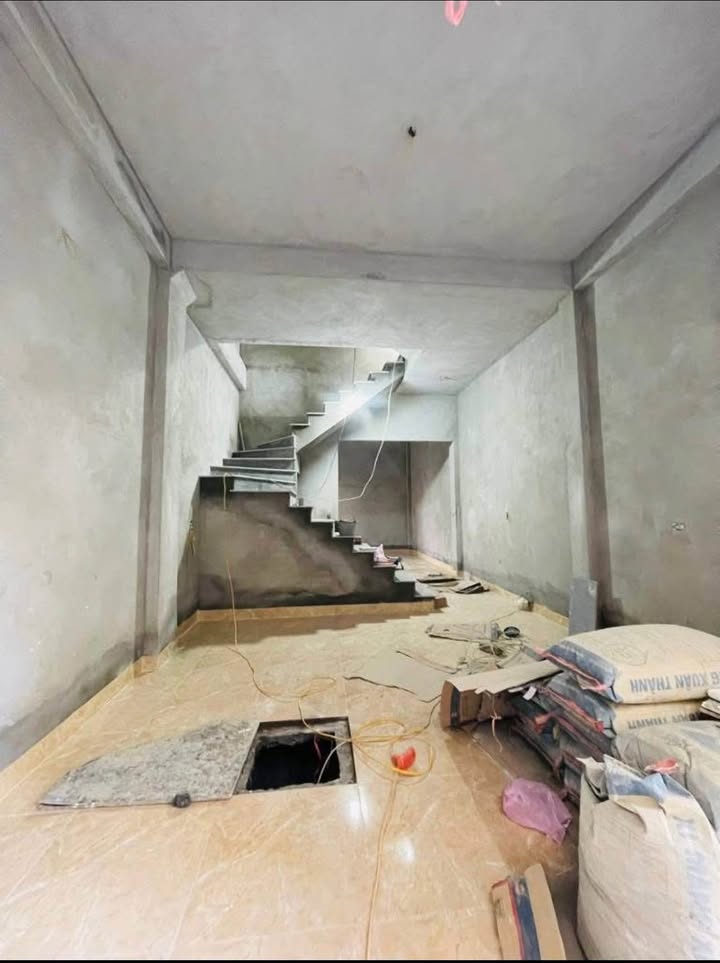 Nhà 3 tầng Quang Trung, Hưng Hà 55m² giá 2 tỷ - Bàn giao trước Tết!