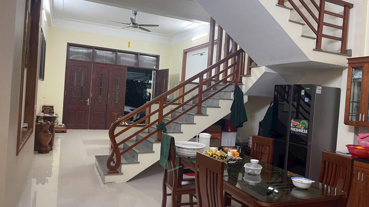 Nhà 3 tầng tại Nguyễn Phúc Chu, 64m² giá 5 tỷ - Vị trí vàng, tiện ích đầy đủ!