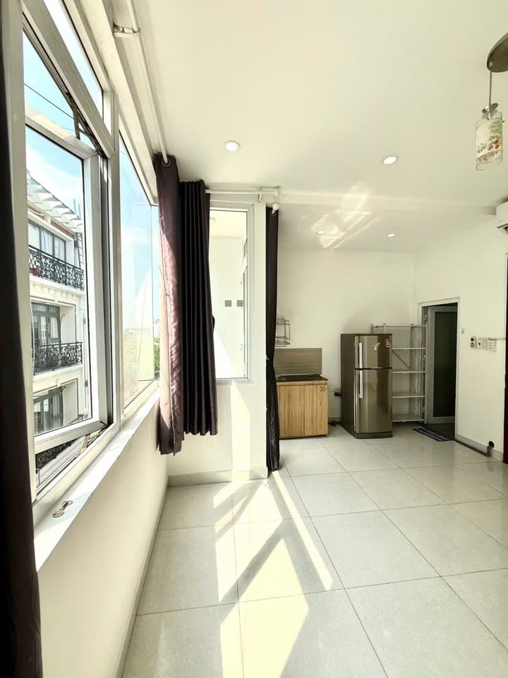 Phòng cho thuê 196 Đặng Thùy Trâm, Bình Thạnh - Không gian sống thoáng đãng, tiện ích đầy đủ!