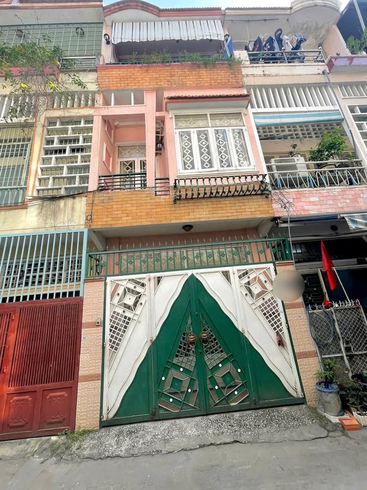 Nhà cho thuê 3PN Bà Chiểu Bình Thạnh 60m² giá 20 triệu - Sát mặt tiền chợ Bà Chiểu!