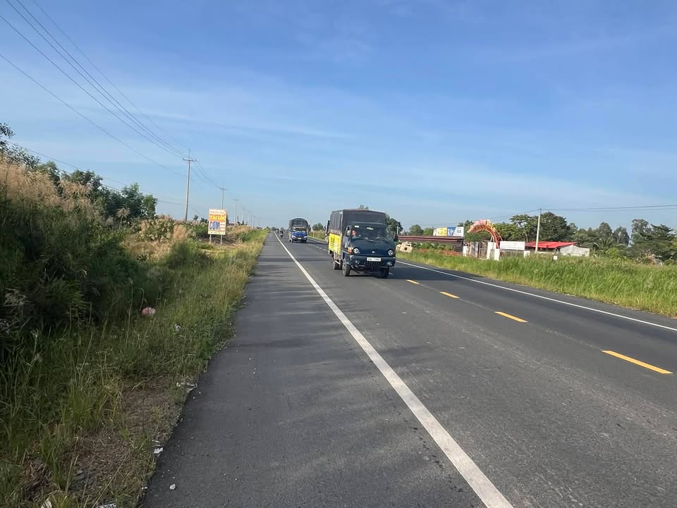 Đất Mặt Tiền Xuyên Á, Xã Hồ Thị Kỷ, 4933m² - Đầu tư sinh lời ngay!