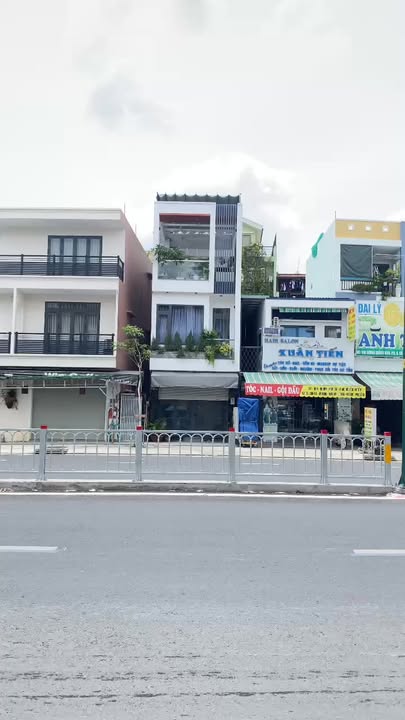 Nhà mặt tiền Gò Vấp 51,8m² giá 15,3 tỷ - Tiện kinh doanh đắc địa!