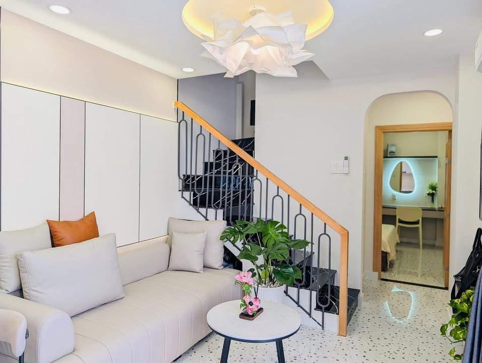 Nhà phố Phan Văn Hân, Quận Bình Thạnh 36m² giá 5.5 tỷ - Vào ở ngay, full nội thất!