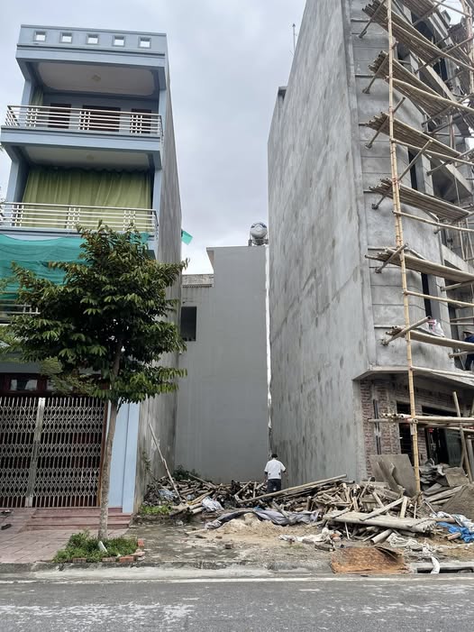 Đất nền Phố Hàng Bài, 50m² giá 1.82 tỷ - Cơ hội đầu tư không thể bỏ lỡ!