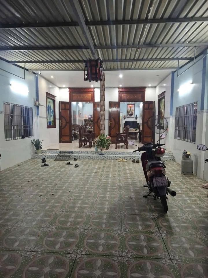 Nhà mặt tiền đường Phan Văn 12, Trung Hòa, Chợ Gạo, Tiền Giang 576m² - Vị trí lý tưởng cho kinh doanh!