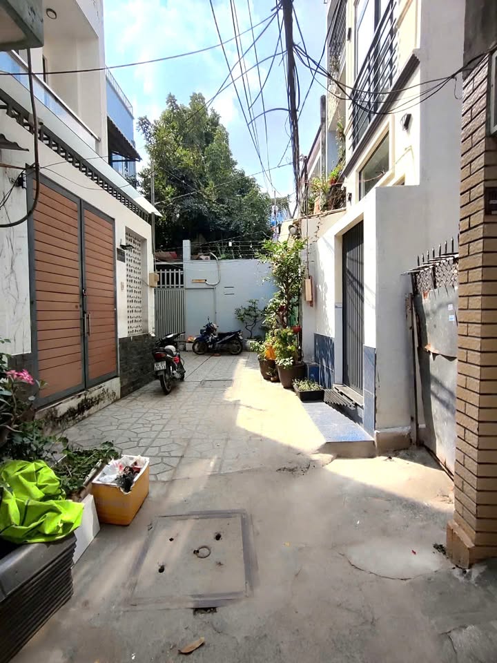 Nhà phố Trần Bình Trọng, Bình Thạnh 47.2m² giá 4.9 tỷ - Tiện xây mới!