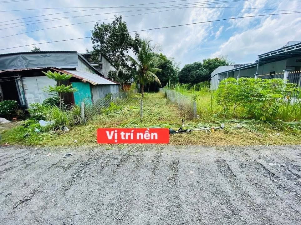 Đất thổ vườn Ngãi Tứ, Vĩnh Long 118m² giá 350 triệu - Vị trí đẹp, thoáng mát!