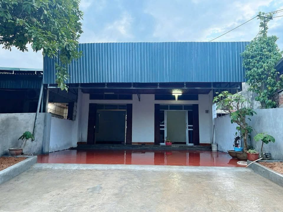 Nhà cấp 4 69 Đường 23/9, Lào Cai 240m² - Phù hợp ở hoặc làm kho xưởng