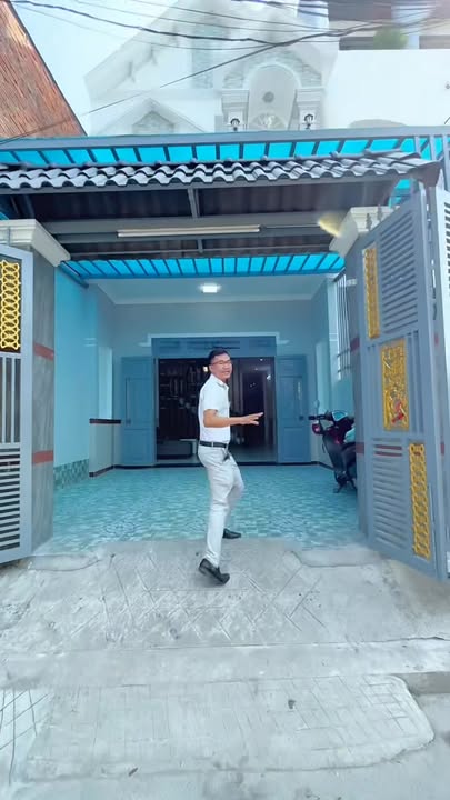 Nhà phố An Phú Thủ Đức 100m² giá 4.27 tỷ - Full nội thất, sân xe hơi rộng rãi!