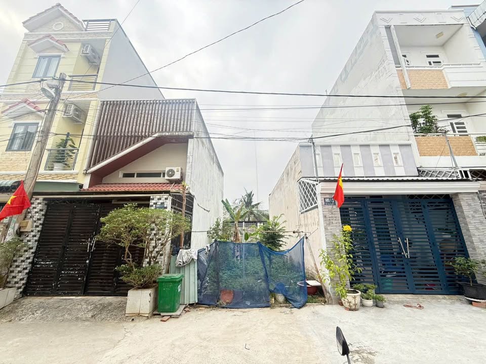 Đất nền Đông Tăng Long 50m² giá 3.3 tỷ - Cơ hội đầu tư hiếm có!