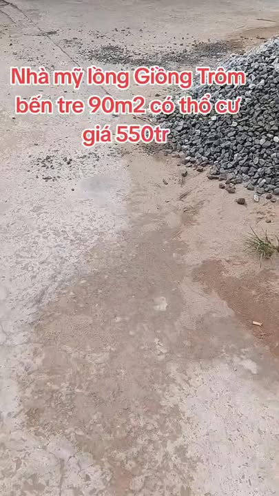 Đất thổ cư đường Hoa Lâm, Giồng Trôm, Bến Tre 90m² - Giá chỉ 550 triệu!