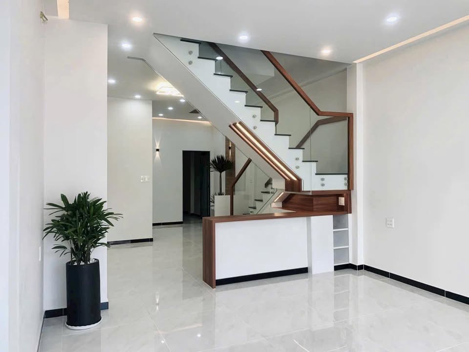 Cho thuê nhà mặt tiền Phạm Ngũ Lão, Sa Đéc 3PN giá 15 triệu - Thích hợp kinh doanh!