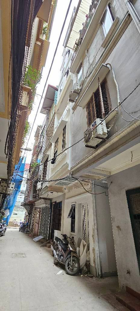 Nhà phố mặt tiền Nguyễn Chí Thanh 7 tầng - 45m² - Đầu rồng ô tô tải - Giá chỉ 26.5 tỷ!