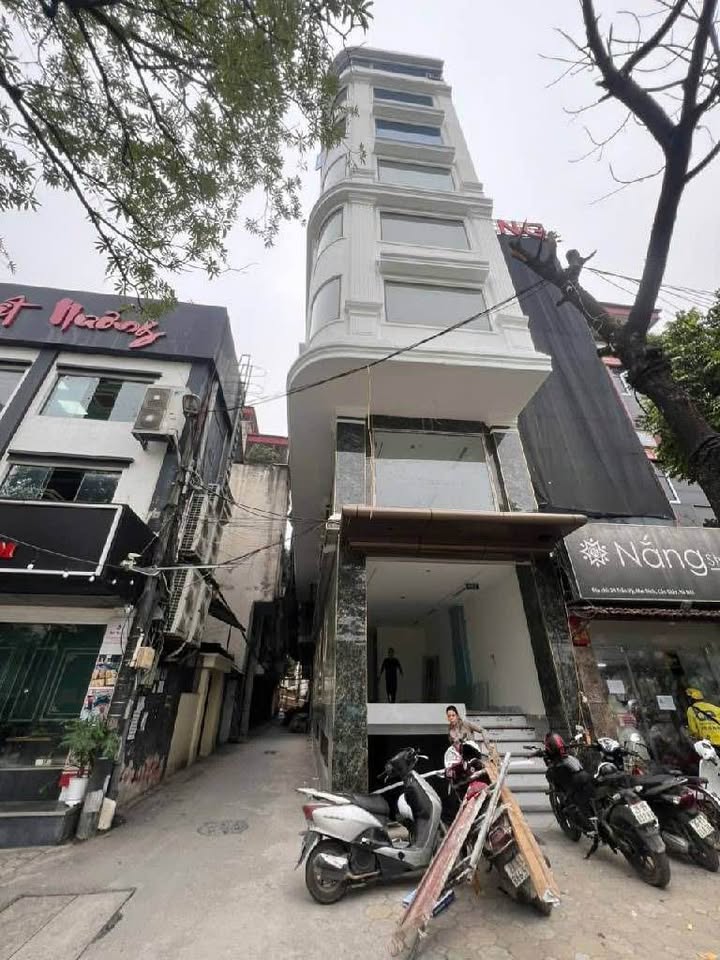 Bán Tòa Văn Phòng Mặt Phố Cầu Giấy 78m² giá 60 tỷ - Lô góc thoáng đãng, kinh doanh đỉnh cao!
