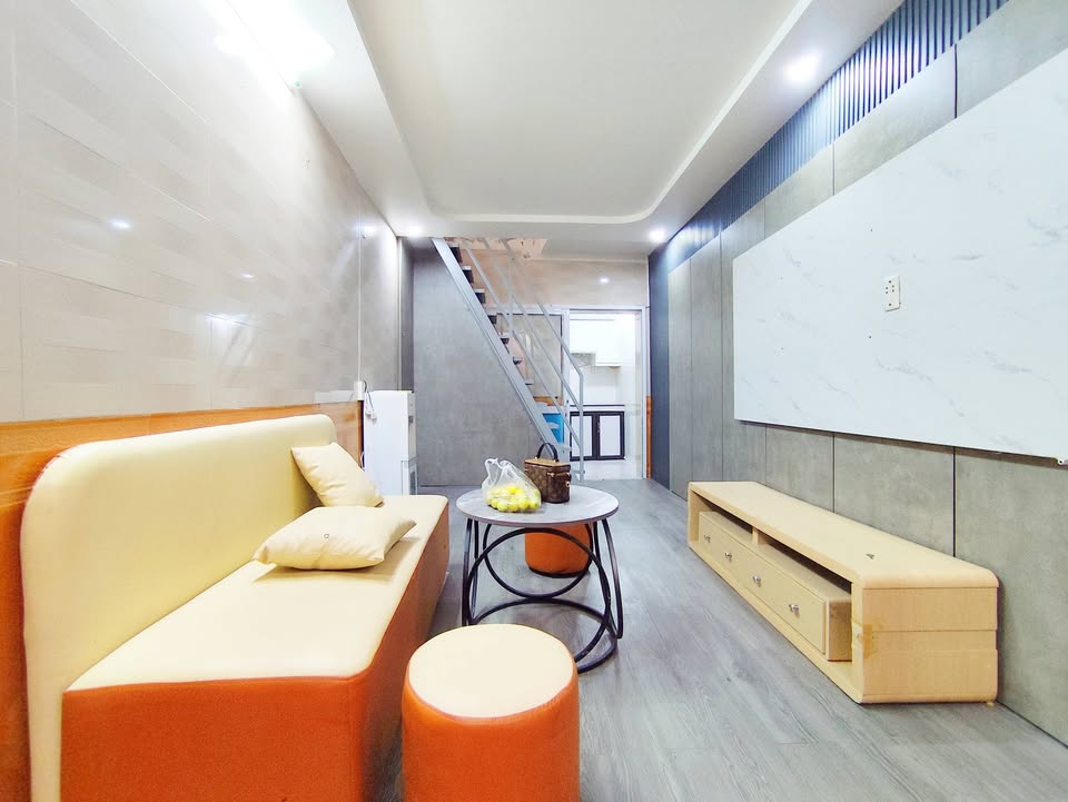 Nhà nhỏ xinh tại Chợ Cột Đèn 30m² giá 920 triệu - Đón Tết 2026 ngay!