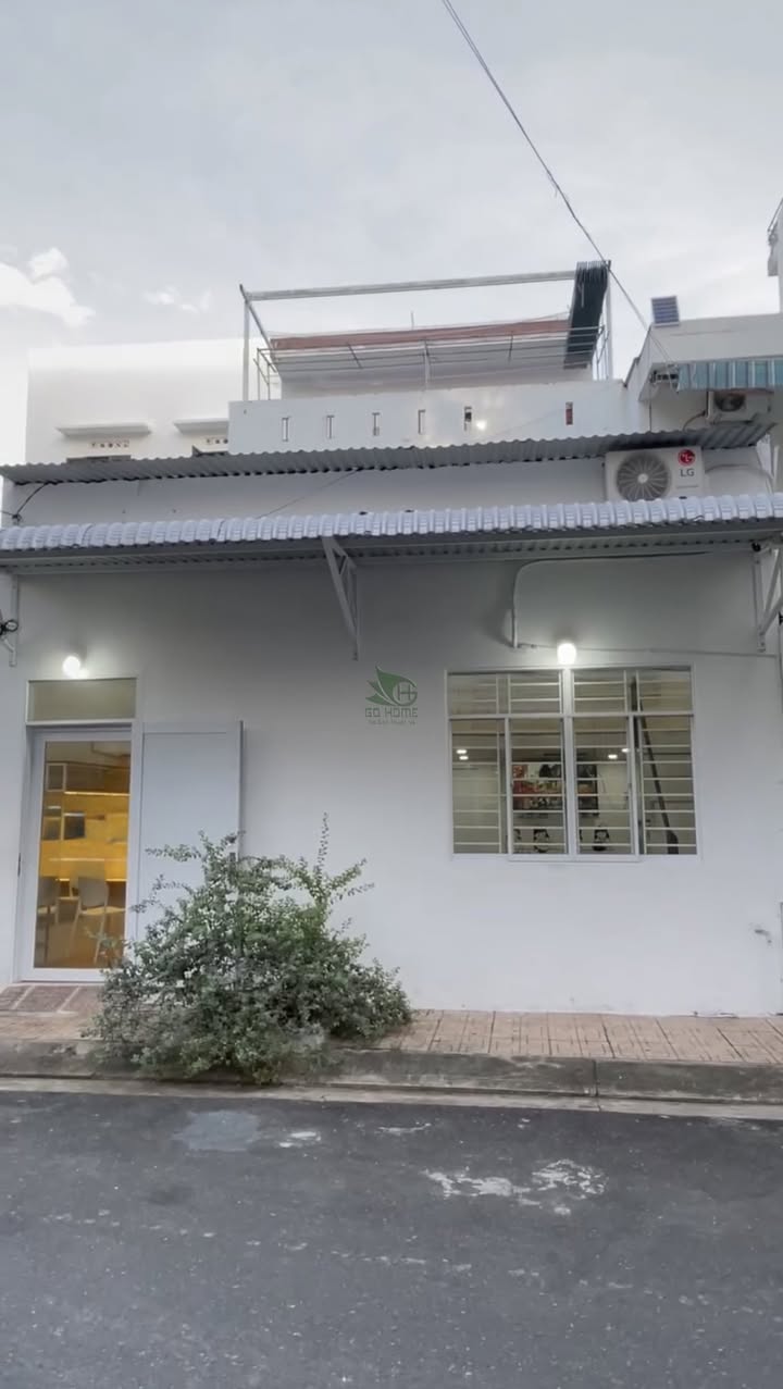 Nhà mini cho thuê Vĩnh Hoà Nha Trang 50m² giá 5 triệu - Full nội thất, gần biển!
