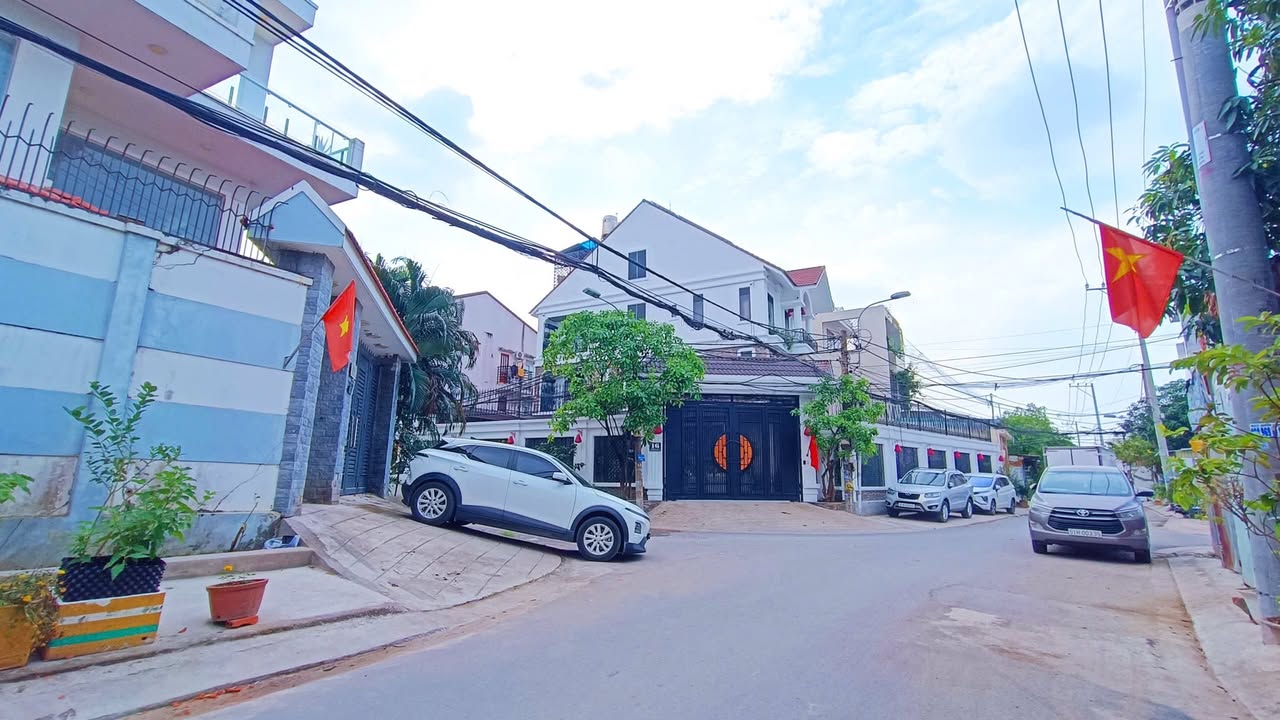 Đất Mặt Tiền 446m² Phường Hiệp Bình Chánh 24.5 Tỷ - Tiềm năng đầu tư lớn!