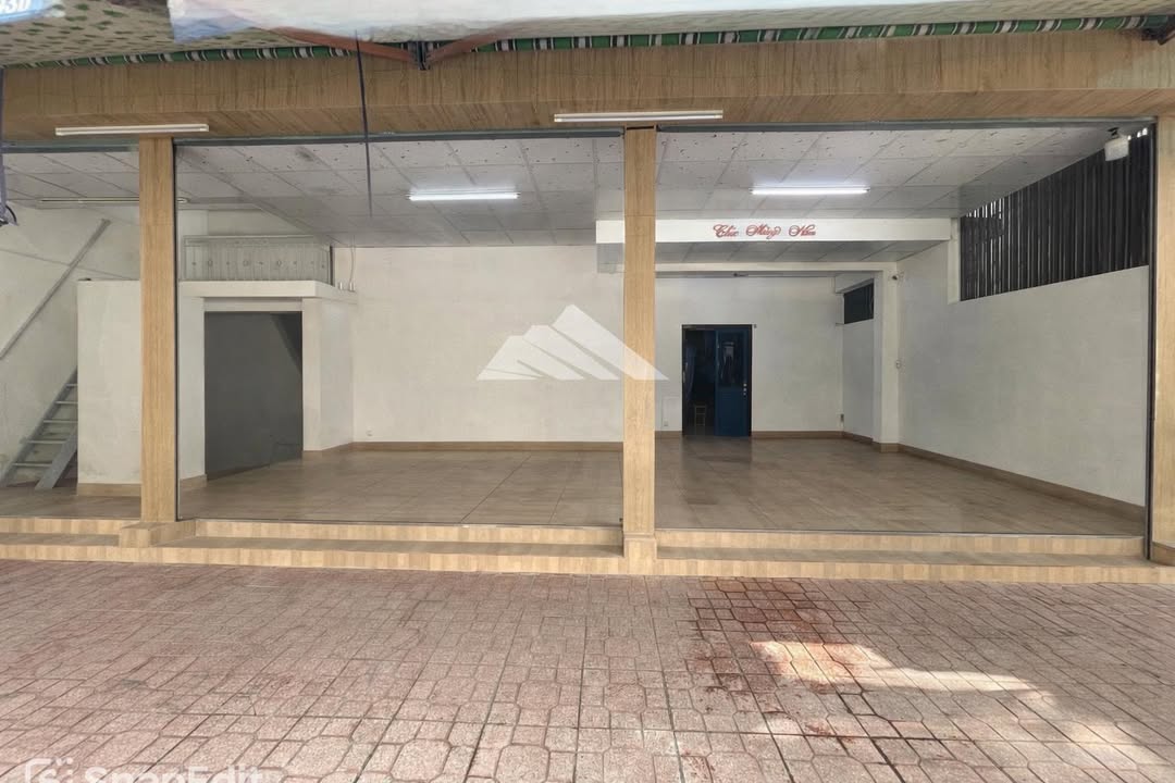 Cho thuê mặt bằng mặt tiền đường Khu Phố Hàn, Nha Trang 120m² giá 90 triệu - Khu vực tập trung khách du lịch