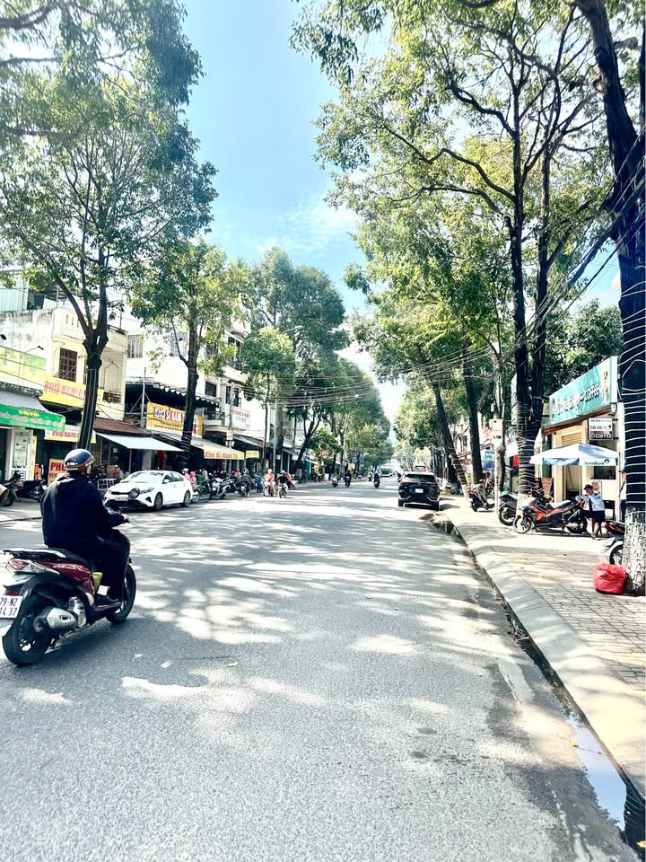 Nhà cấp 4 mặt đường Khúc Thừa Dụ, Nha Trang 294m² giá 24.108 tỷ - Cơ hội đầu tư hấp dẫn!