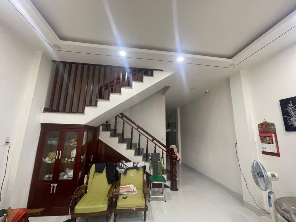 Nhà phố Hà Quang 1, Nha Trang 80m² giá 9.5 tỷ - Sổ hoàn công, siêu hiếm!