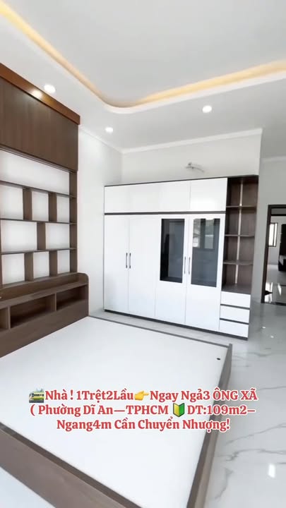 Nhà 1 Trệt 2 Lầu Dĩ An 109m² giá 5.9 tỷ - Sẵn sàng vào ở ngay!