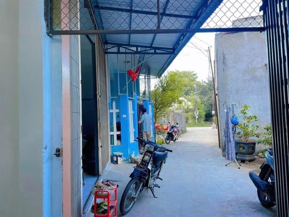 Nhà hẻm Nguyễn Bỉnh Khiêm Quảng Ngãi 85m² giá 1.6 tỷ - Chính chủ bán gấp!