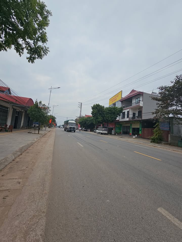 Đất liền kề trục liên xã Quý Sơn 194m² giá 3.2 tỷ - Đầu tư sinh lời ngay!