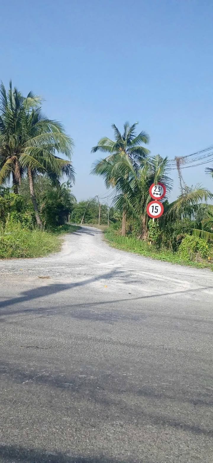 Đất thổ cư 2.000m² và 14.000m² đất vườn tại Thạnh Hòa, Tây Ninh - Giá 12 tỷ thương lượng!