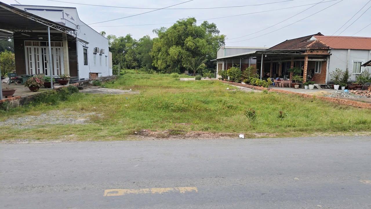 Đất thổ cư Liên Hoa, Đức Hòa 250m² giá 5.7 tỷ - Đầu tư sinh lời!