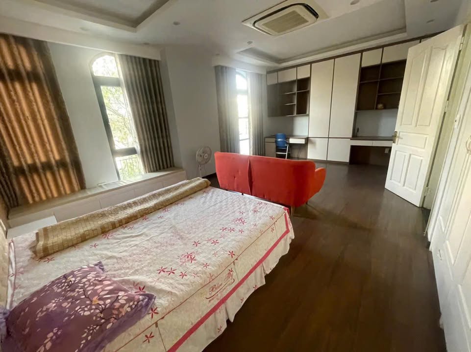 Nhà nguyên căn Vinhomes Imperia Hải Phòng 112m² giá 27 triệu - Sẵn sàng vào ở ngay!