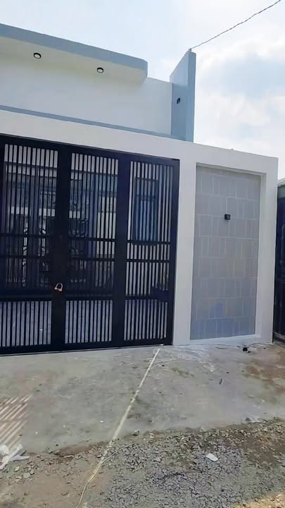 Nhà cấp 4 hiện đại Mỹ Hạnh Nam 100m² giá 1.95 tỷ - Sát bên KDC Cát Tường Phú Nguyên!